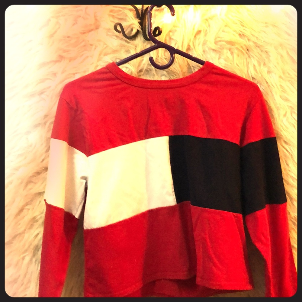 Long Sleeve Cropped Color-block Shirt